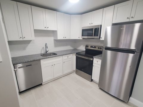 Photo of 4 Oakcrest Rd #31, Boston, MA 02136 (MLS # 73456792)