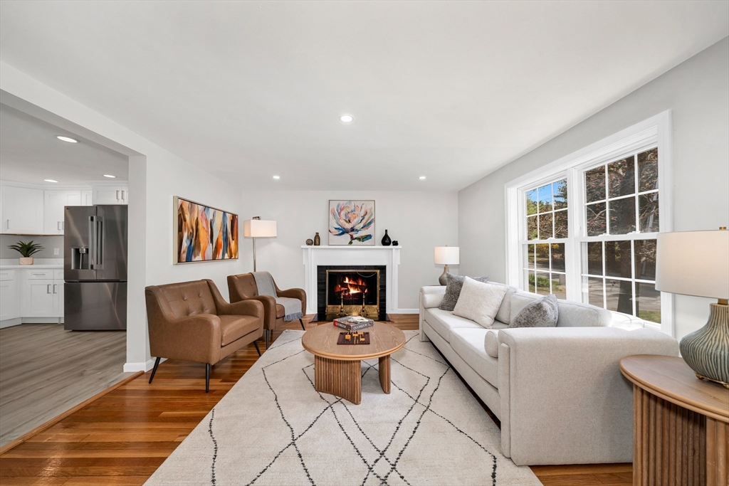 42 Lawsbrook Rd