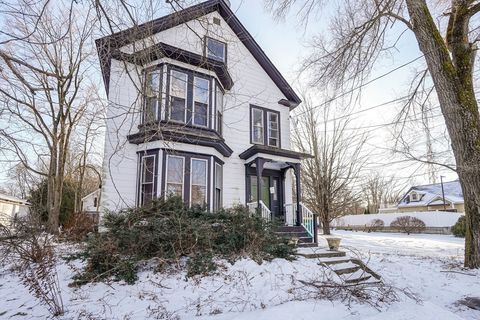 71 Main Pepperell MA 01463