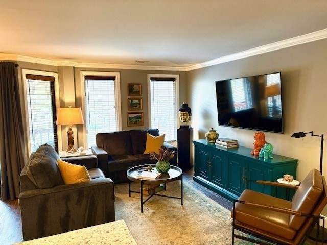 770 Salisbury St 333