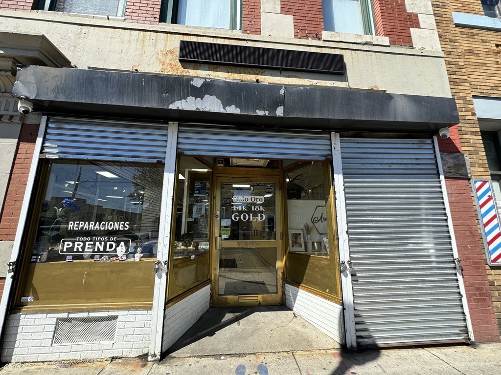 204 Broadway 204