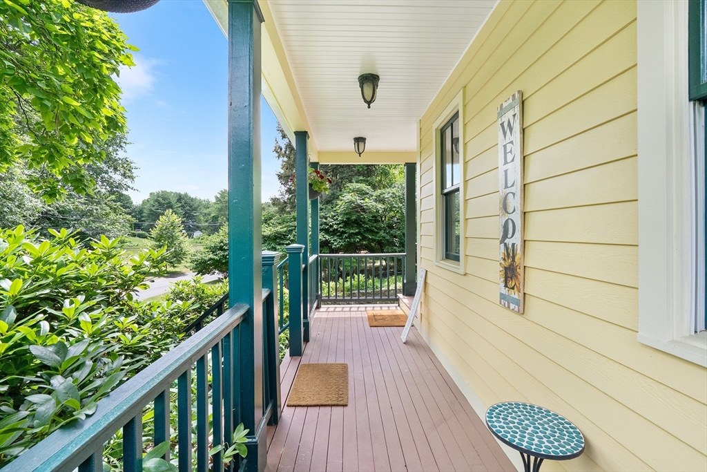 18 Blossom St