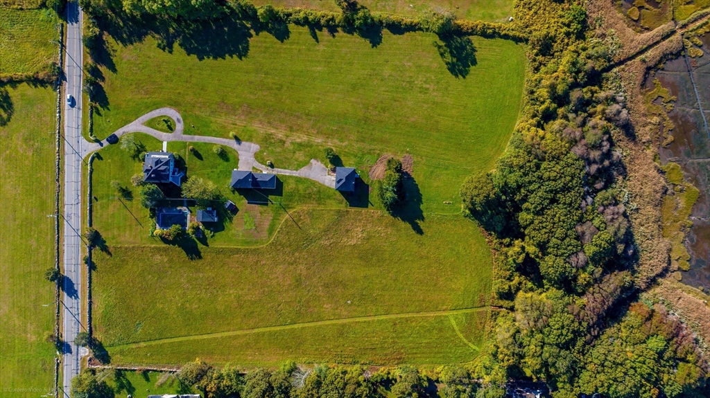 732-736 Sconticut Neck Rd