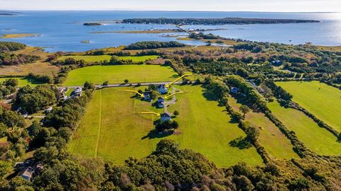 732-736 Sconticut Neck Rd Fairhaven MA 02719