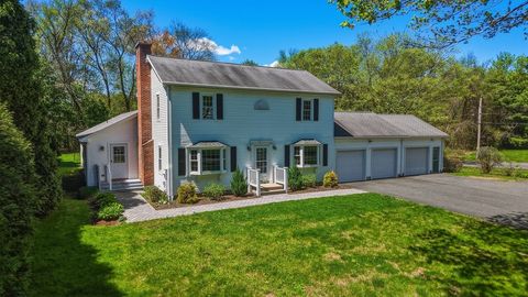 Photo of 1 Kozera Ave, Hadley, MA 01035 (MLS # 73515751)