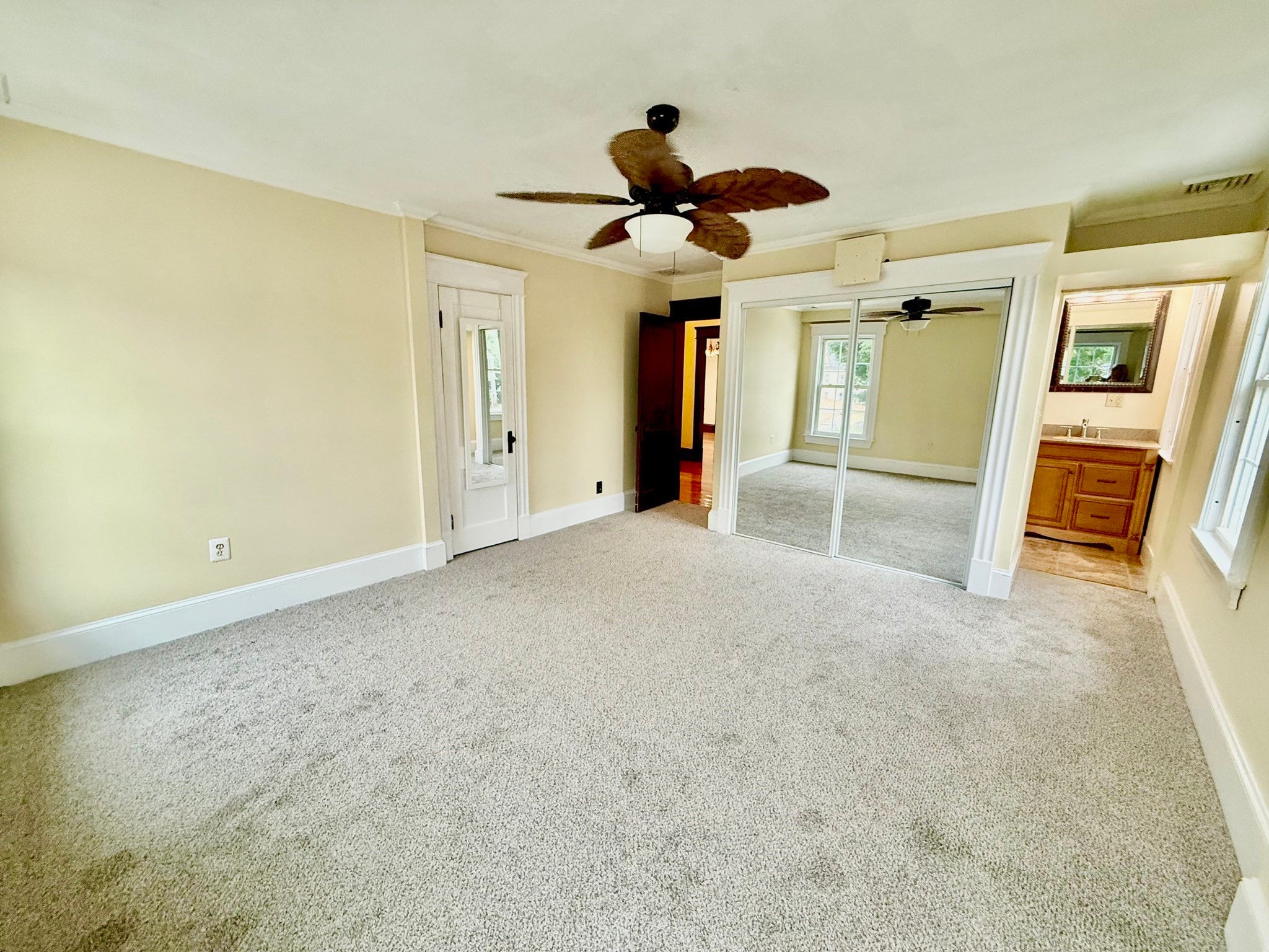 2143-2145 Northampton Street, Holyoke, MA, 2143-2145 Northampton Street, Holyoke, MA Photo #11