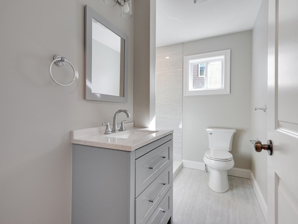 Medford, Massachusetts 02155, United States, 3 Bedrooms Bedrooms, ,2 BathroomsBathrooms,Residential,Active,94493