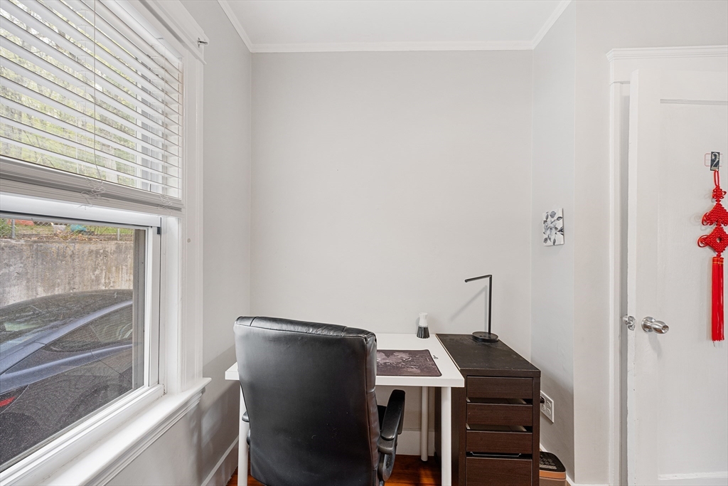 43 Belcourt Rd, Worcester, MA Photo #16