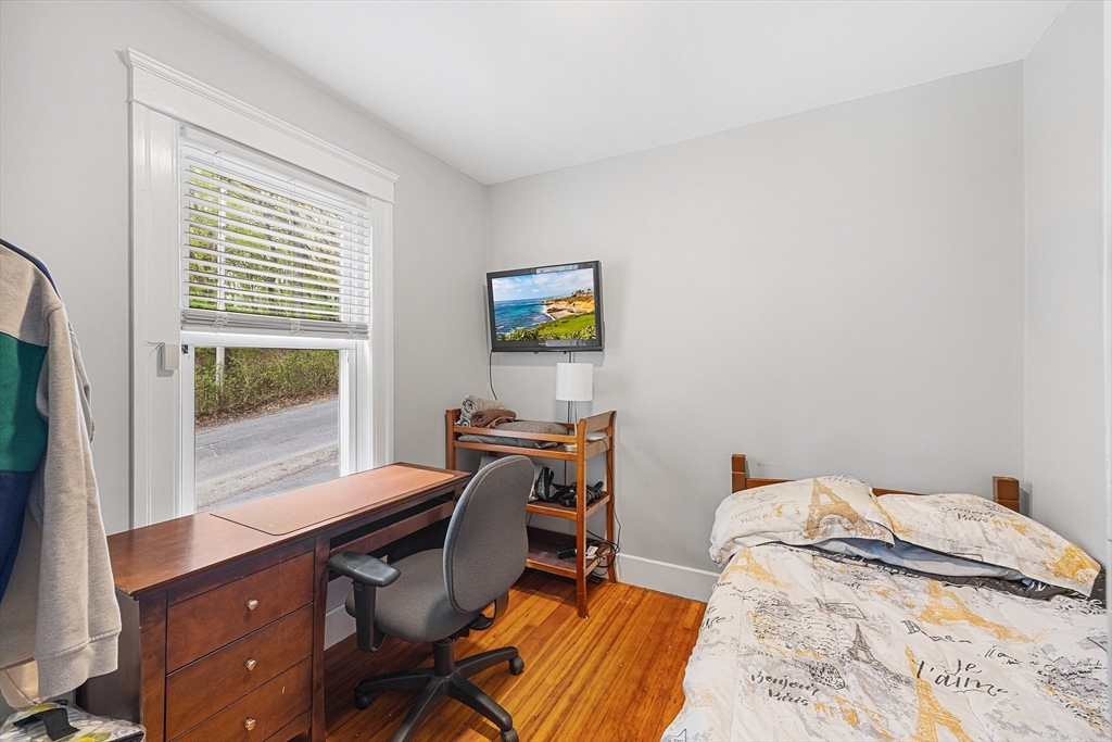 43 Belcourt Rd, Worcester, MA Photo #13
