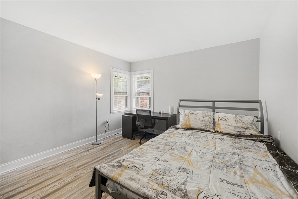 43 Belcourt Rd, Worcester, MA Photo #10