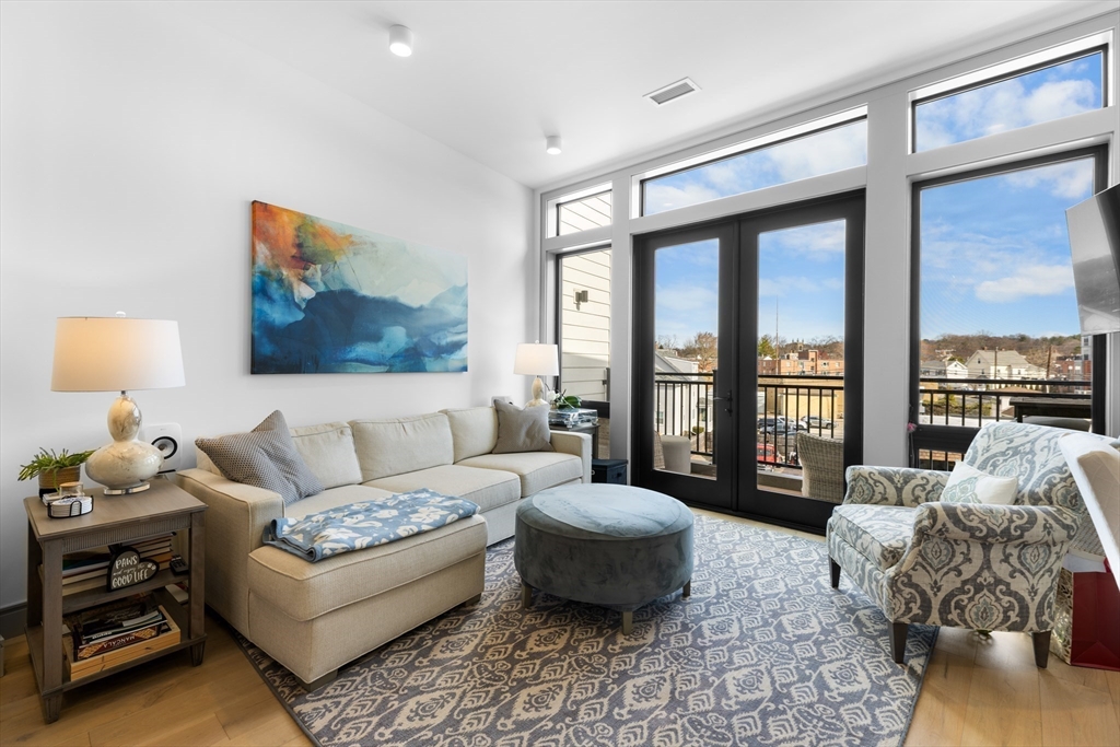 101 N Beacon St 303