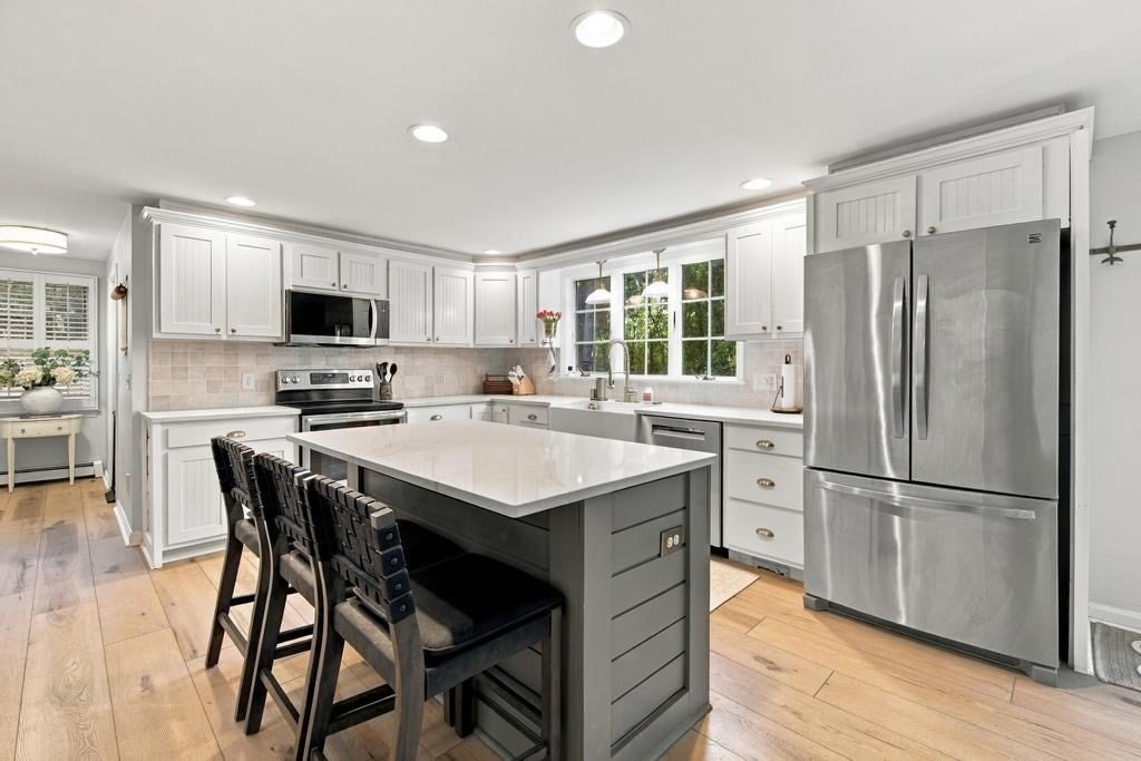 31 Village Dr, Sandwich, MA, 31 Village Dr, Sandwich, MA Photo #4