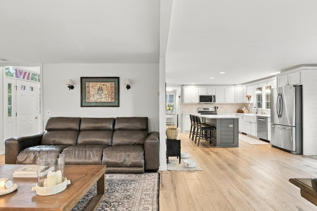 31 Village Dr, Sandwich, MA, 31 Village Dr, Sandwich, MA Photo #9