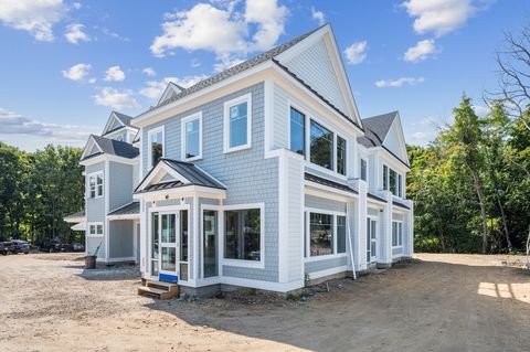 451 Essex St Beverly MA 01915