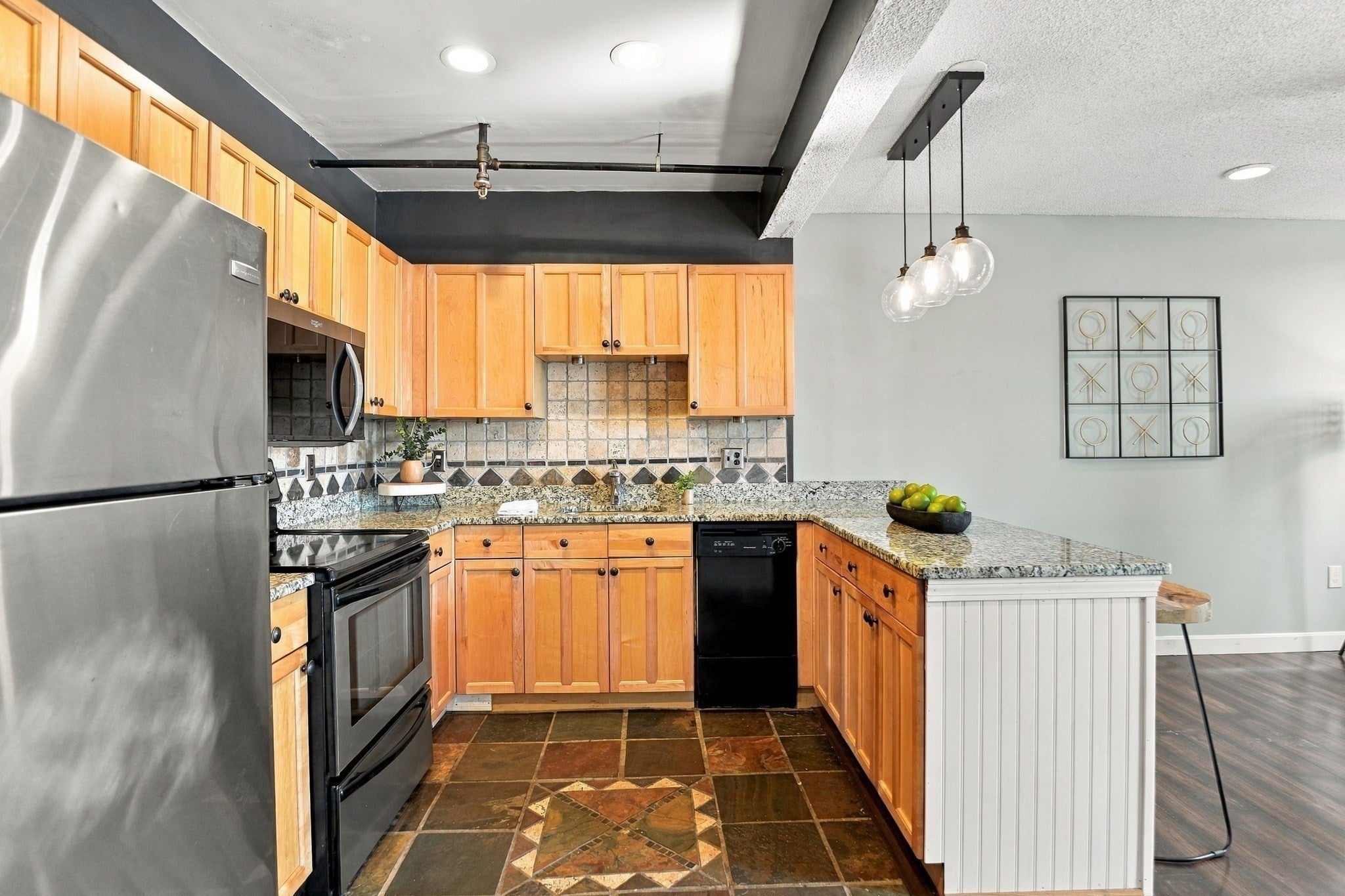 80 Foster Street #203, Peabody, MA Photo #6