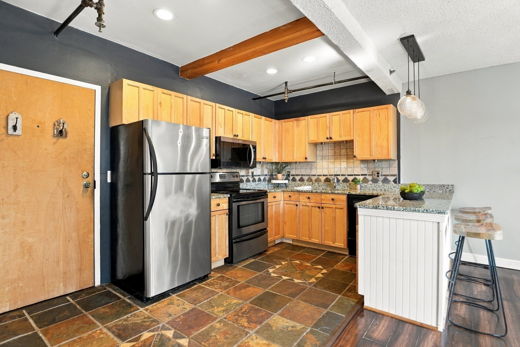 80 Foster Street #203, Peabody, MA Photo #5