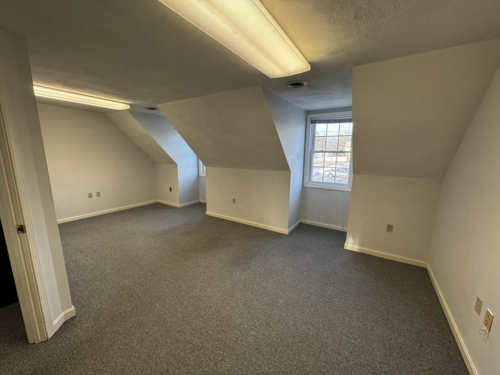 1147 Main St 213-214