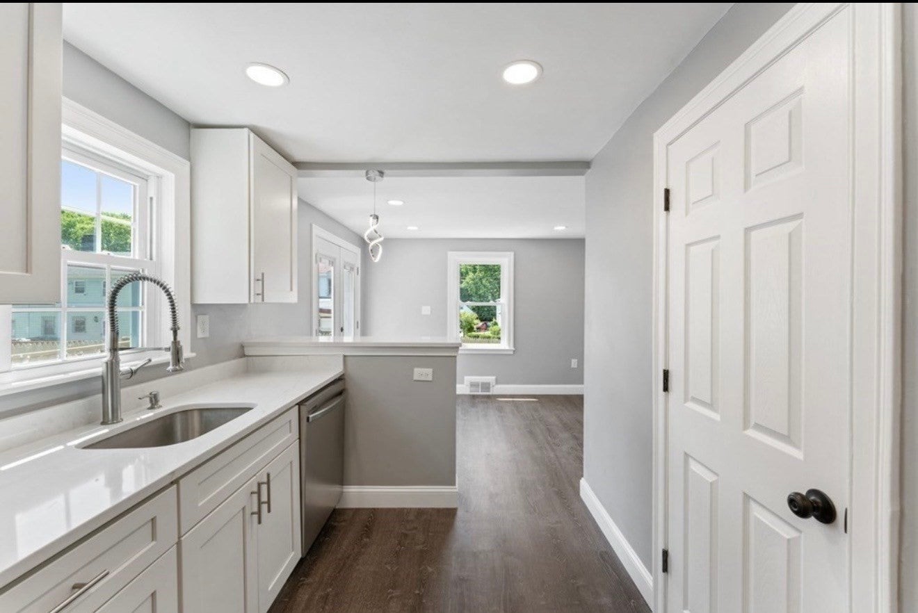 71 Glaside Ave #2, Boston, MA Photo #2