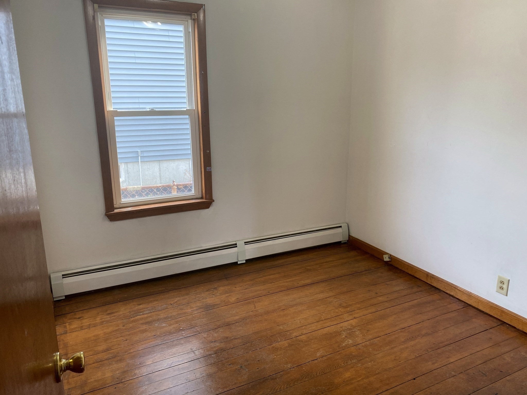 282 Sprague St, Fall River, MA Photo #17