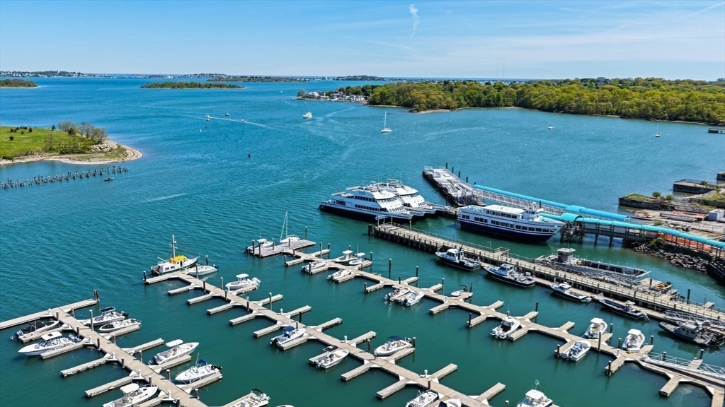 10 Shipyard Dr 511