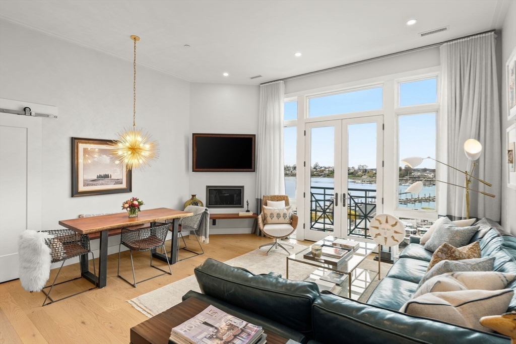 10 Shipyard Dr 511