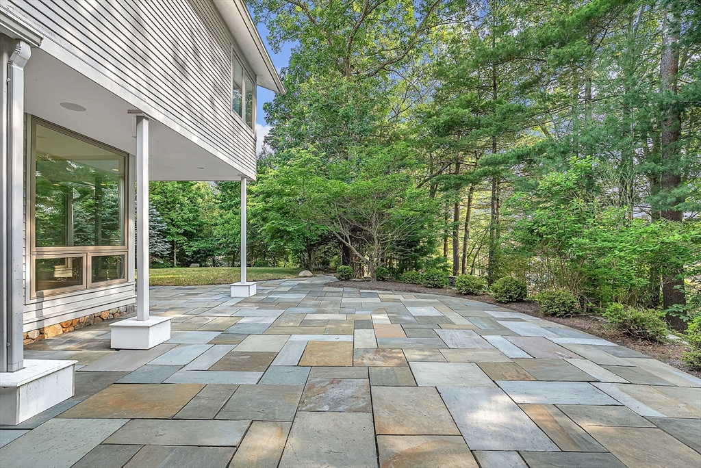 28 Kesseler Way, Newton, MA Photo #38