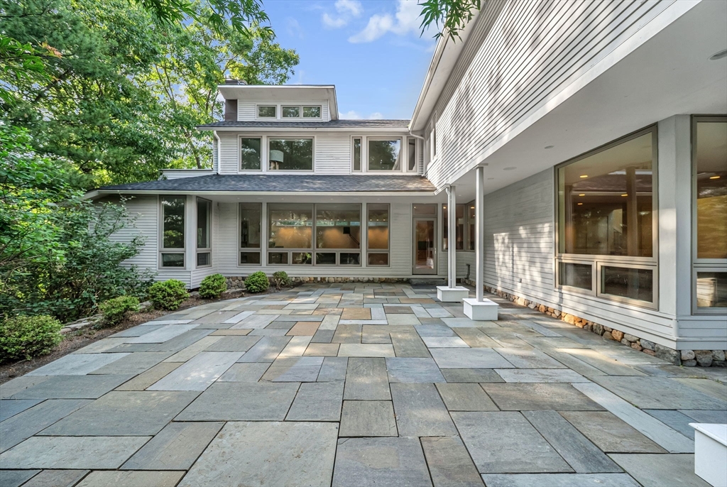 28 Kesseler Way, Newton, MA Photo #37