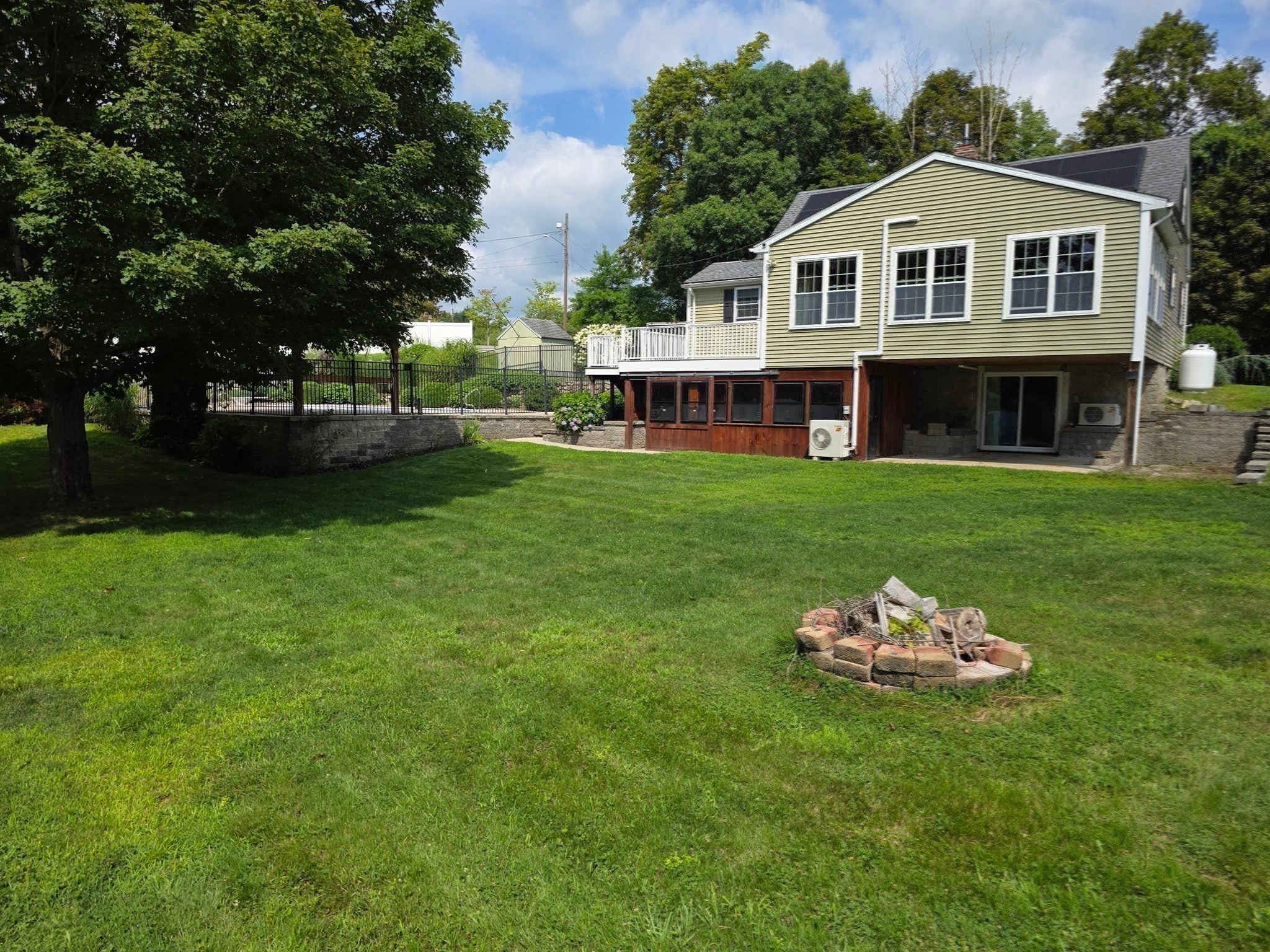 14 James St, Dudley, MA, 14 James St, Dudley, MA Photo #33