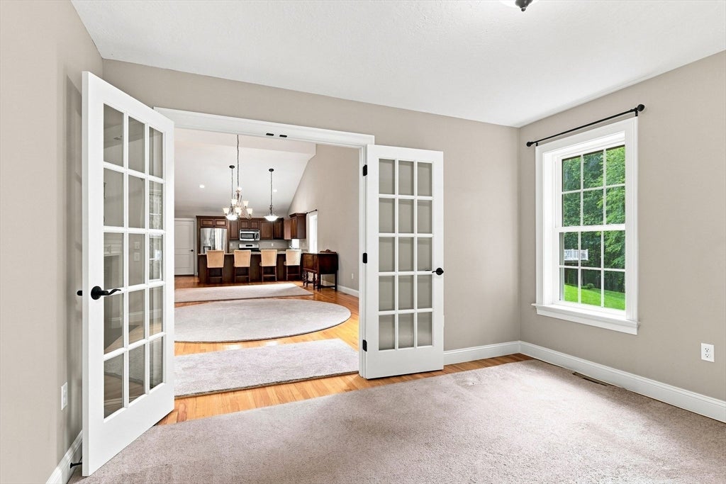 82 Beech Hill Road #82, West Springfield, MA Photo #18