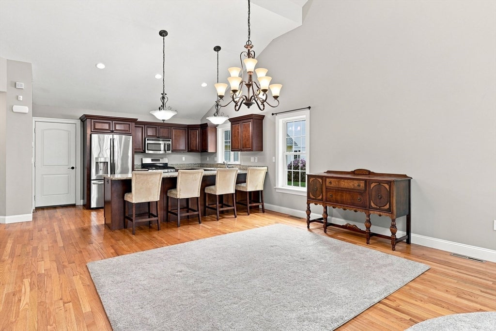 82 Beech Hill Road #82, West Springfield, MA Photo #10