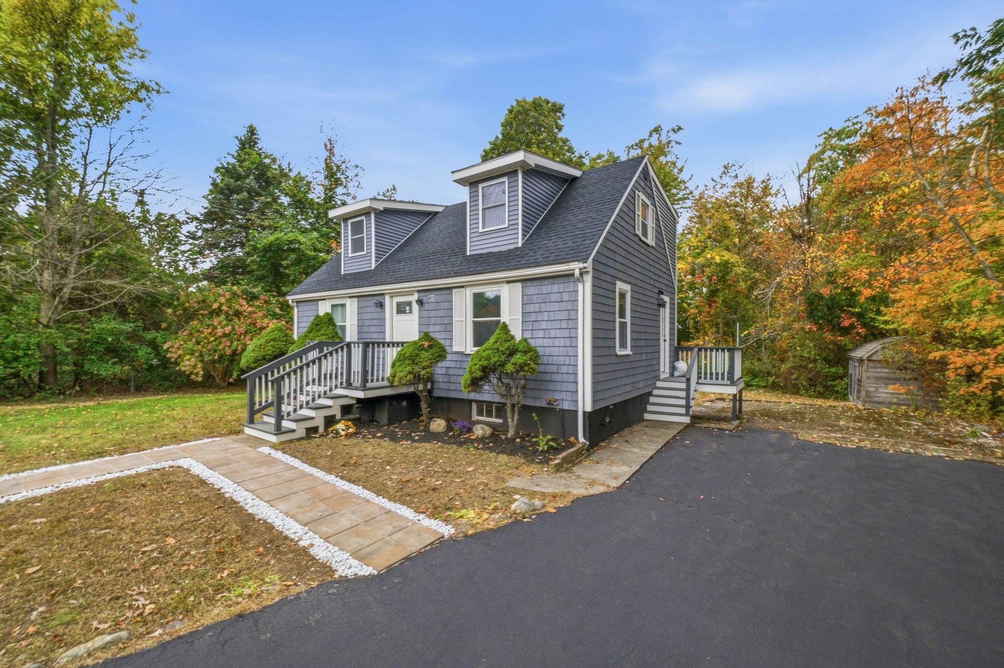 405 Plymouth St, Holbrook, MA Photo #2