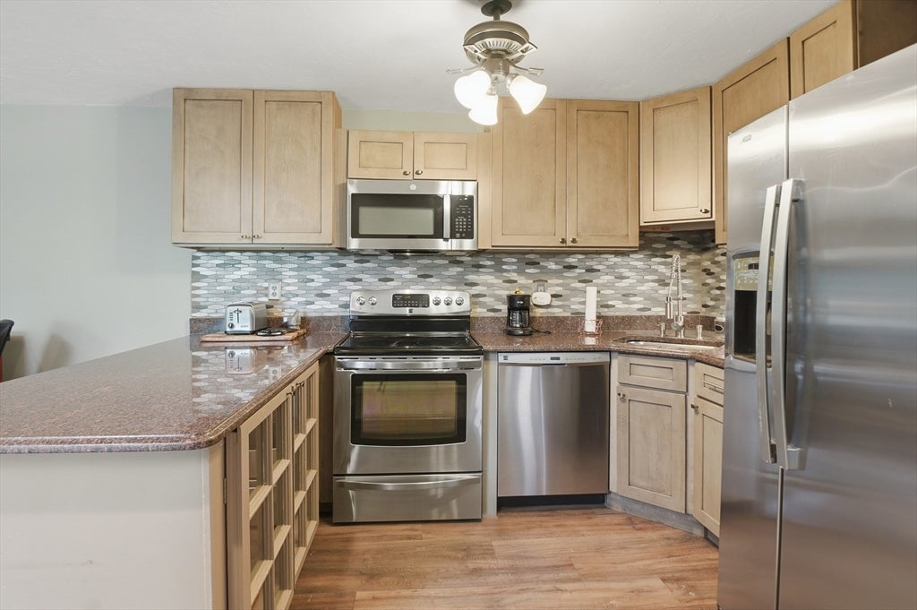 75 Huntoon Memorial Highway #4-12, Leicester, MA Photo #11