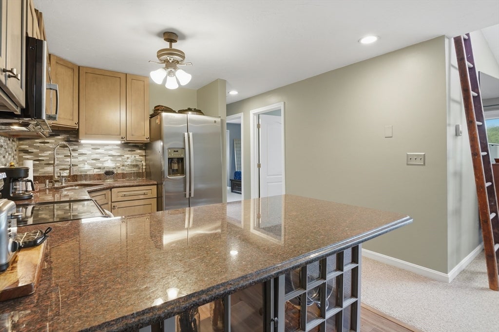 75 Huntoon Memorial Highway #4-12, Leicester, MA Photo #10