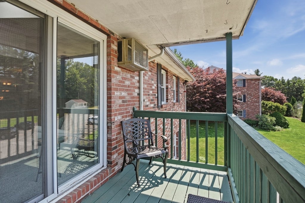 75 Huntoon Memorial Highway #4-12, Leicester, MA Photo #20
