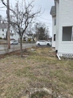 Wakefield, Massachusetts 01880, United States, 2 Bedrooms Bedrooms, ,1 BathroomBathrooms,Residential,Active,96872