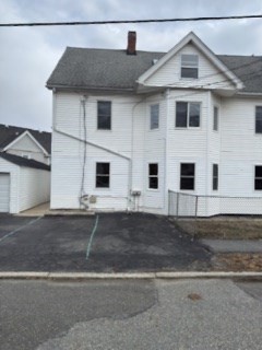 Wakefield, Massachusetts 01880, United States, 2 Bedrooms Bedrooms, ,1 BathroomBathrooms,Residential,Active,96872