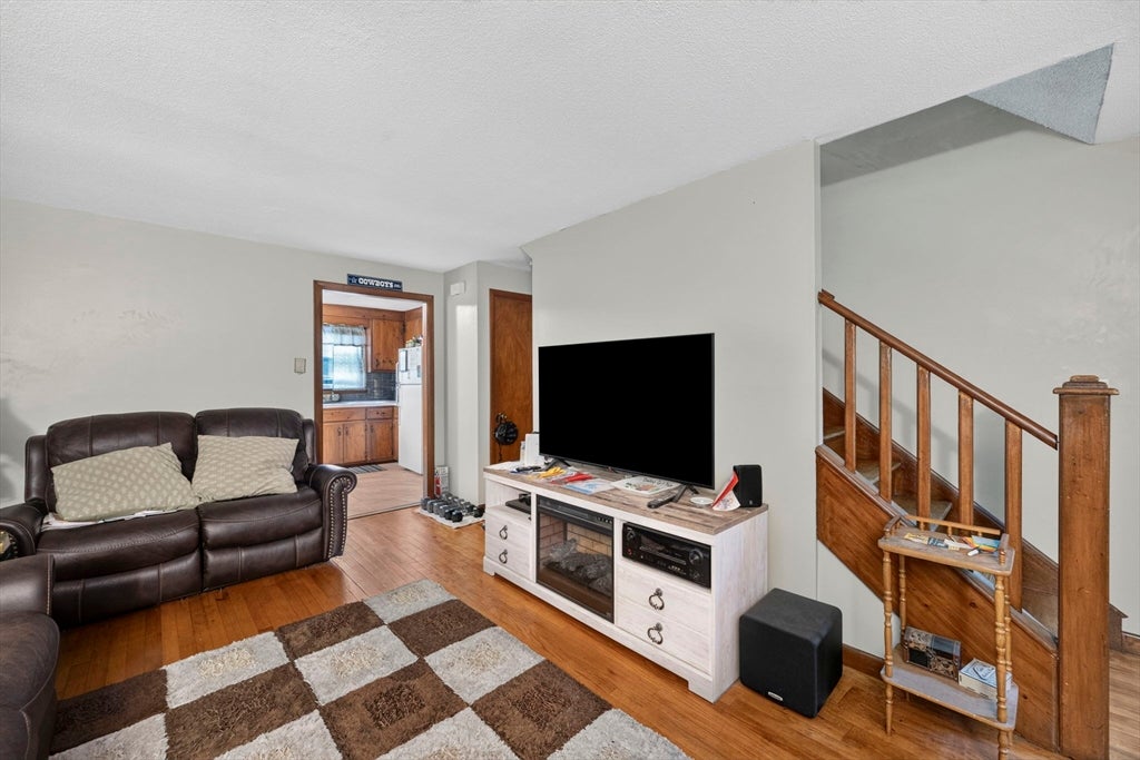 46-48 Fenwick St, Springfield, MA, 46-48 Fenwick St, Springfield, MA Photo #15
