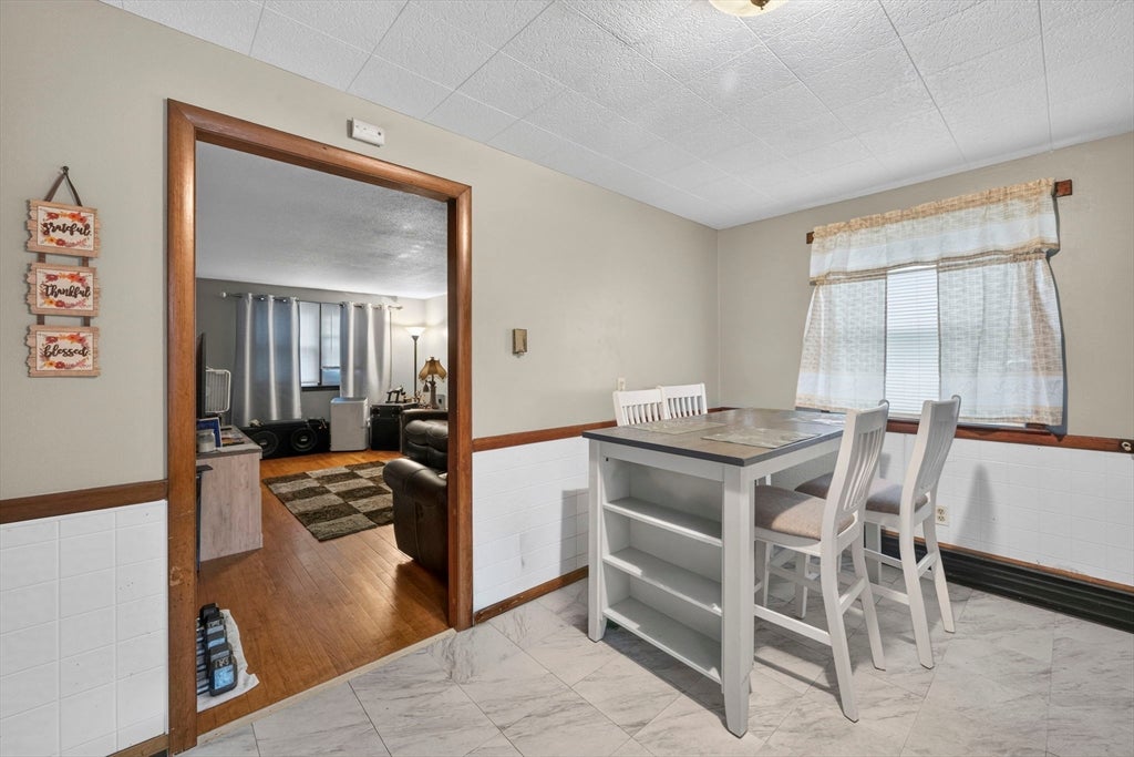 46-48 Fenwick St, Springfield, MA, 46-48 Fenwick St, Springfield, MA Photo #11