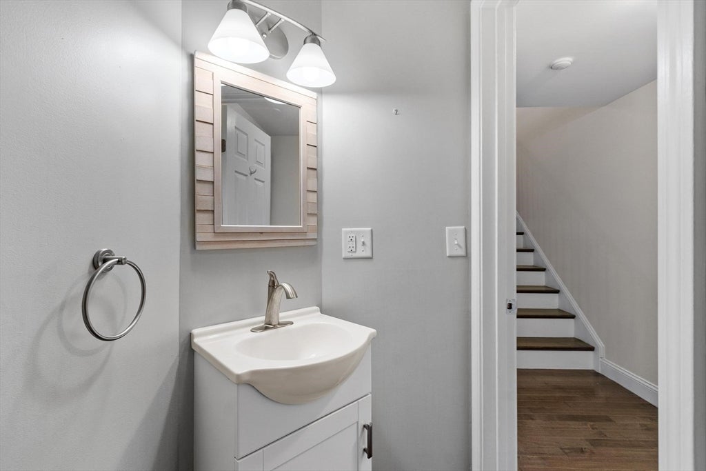 58 Merrimac Street #3-4, Newburyport, MA Photo #15