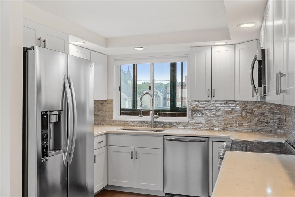 58 Merrimac Street #3-4, Newburyport, MA Photo #13