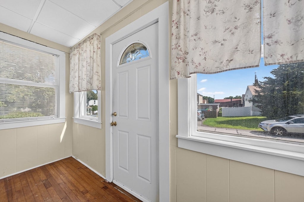 84 Third St, Somerset, MA, 84 Third St, Somerset, MA Photo #17