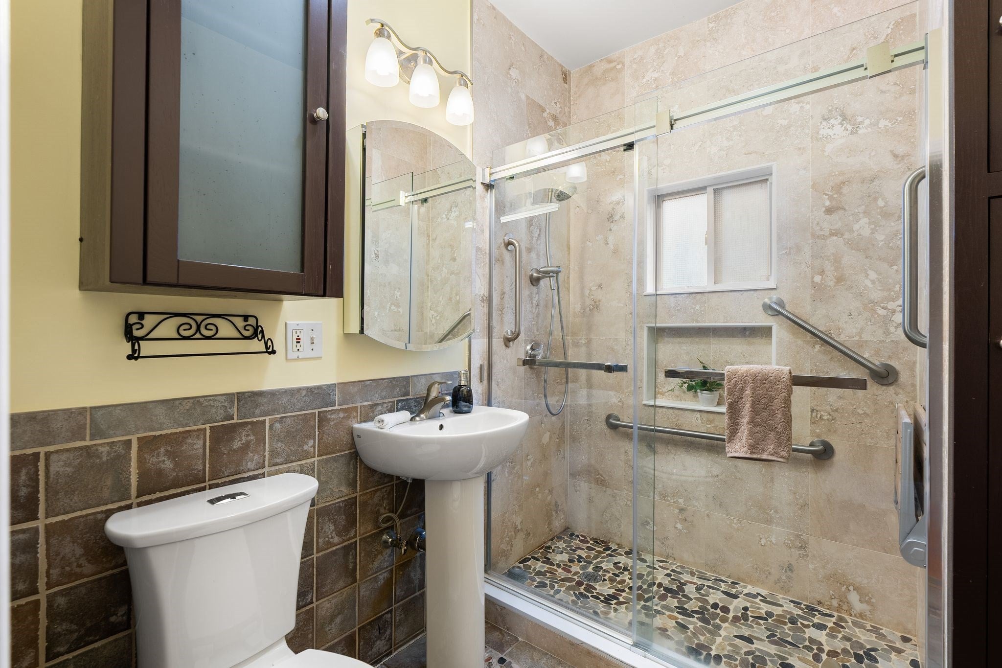 63 Cleveland St, Arlington, MA, 63 Cleveland St, Arlington, MA Photo #18