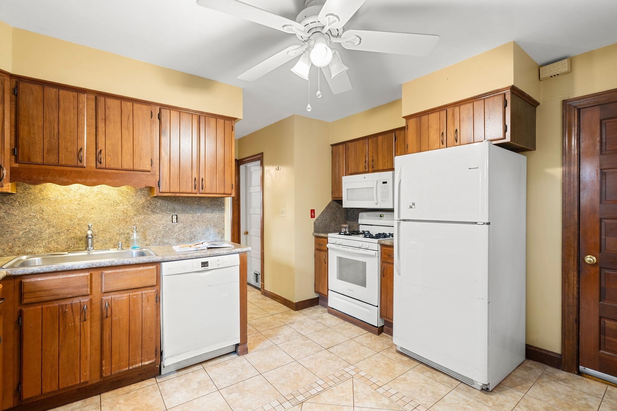 63 Cleveland St, Arlington, MA, 63 Cleveland St, Arlington, MA Photo #15