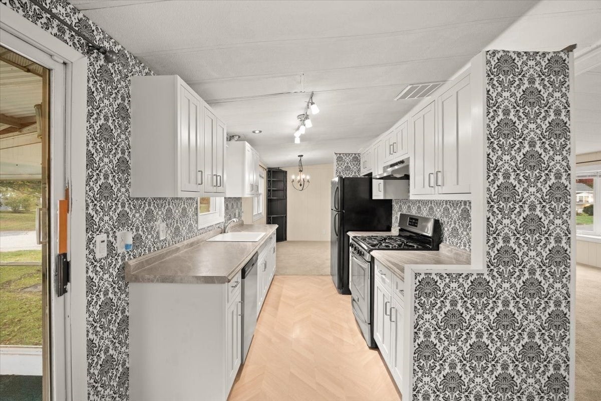 59 Bally Dr, Raynham, MA, 59 Bally Dr, Raynham, MA Photo #10
