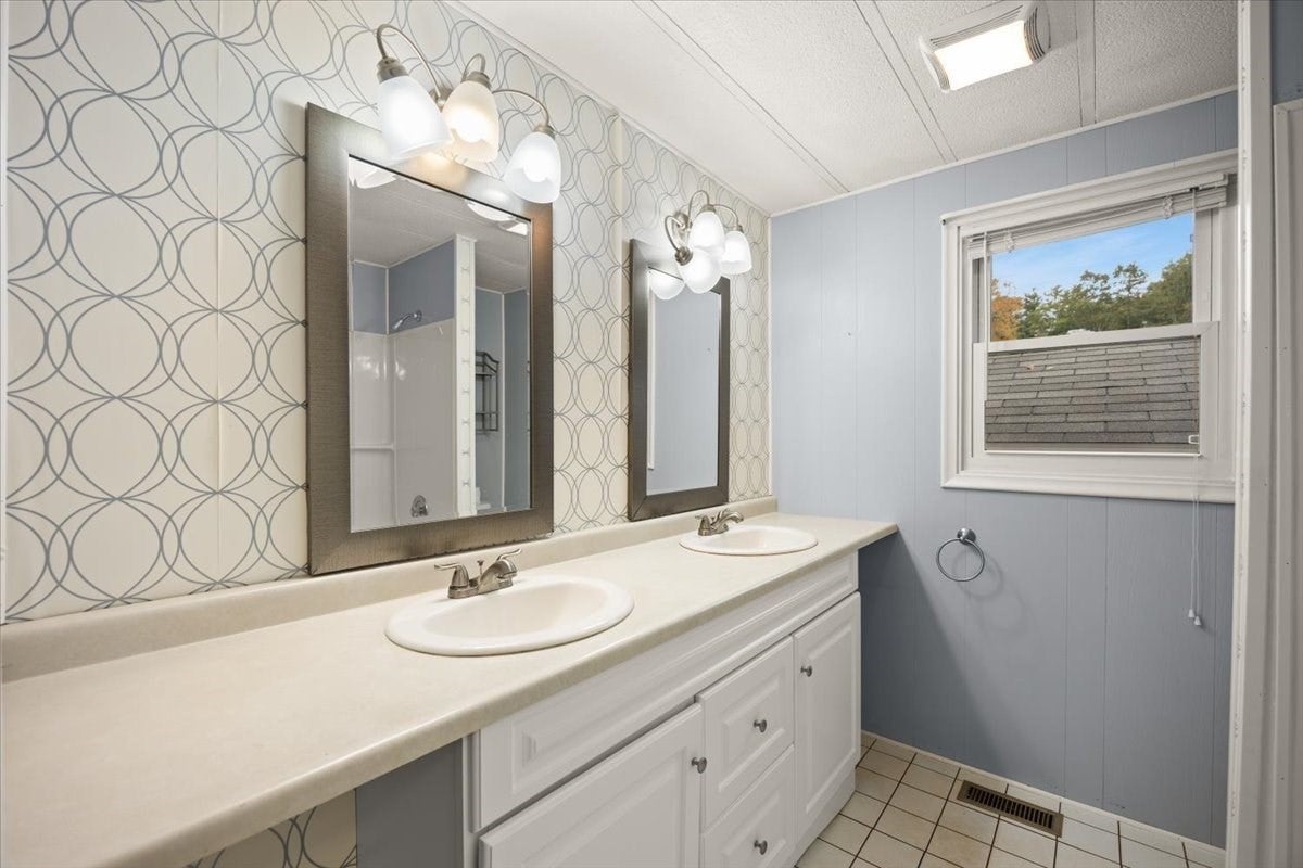 59 Bally Dr, Raynham, MA, 59 Bally Dr, Raynham, MA Photo #15