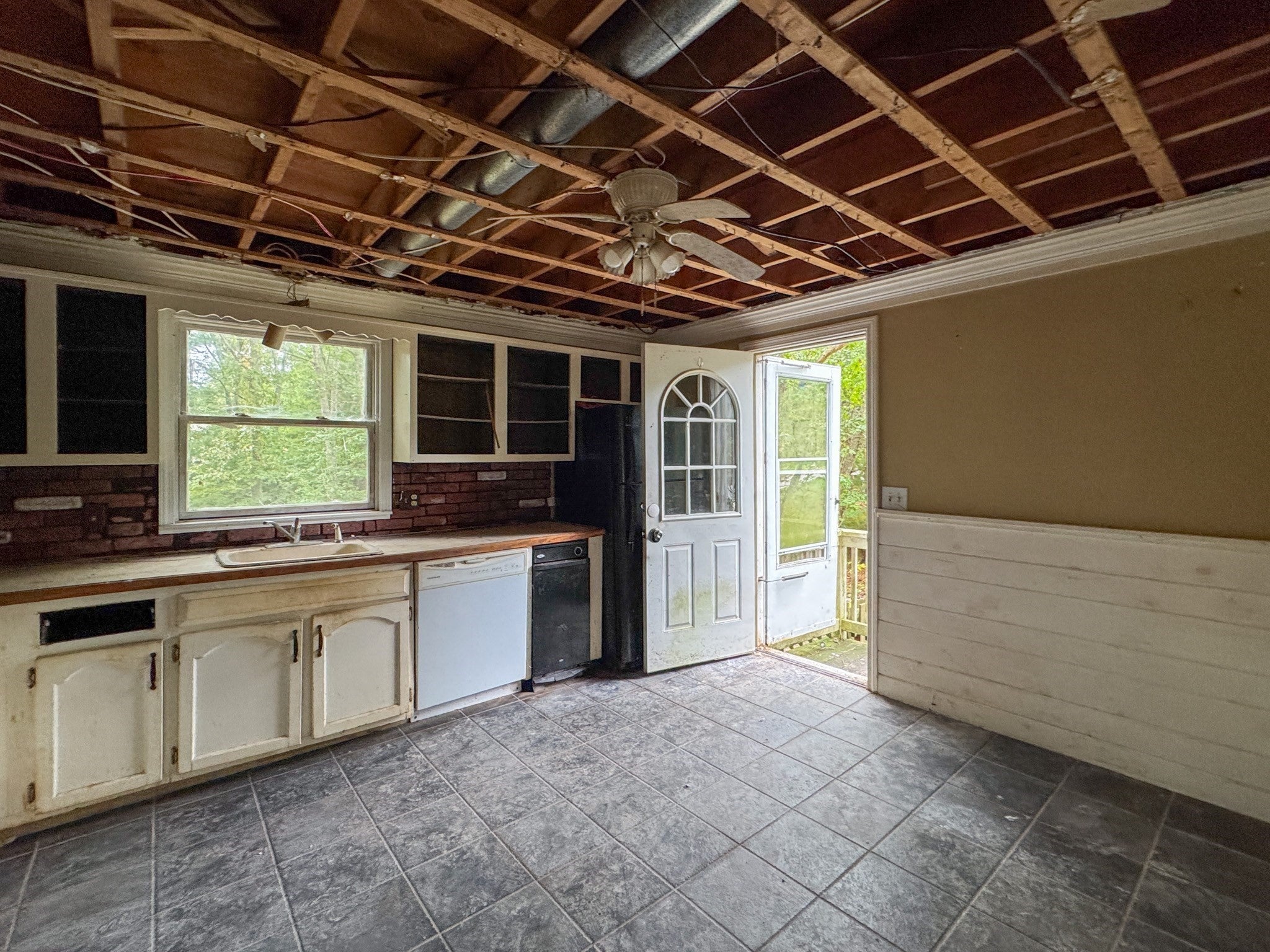 19 Montgomery Dr, Plymouth, MA Photo #11