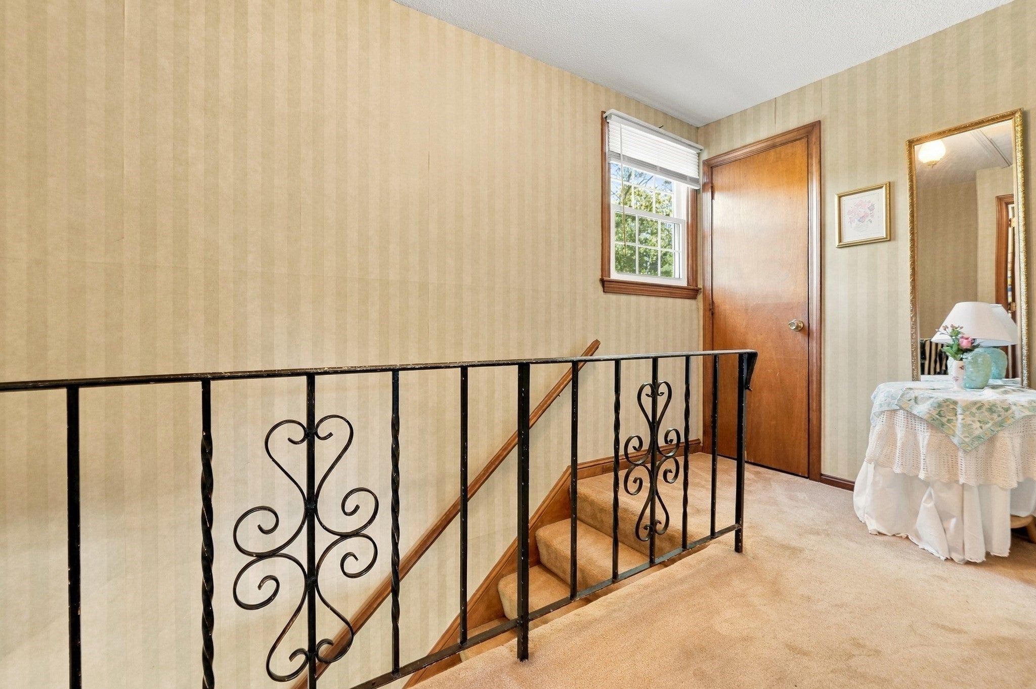 17 Whippoorwill Drive, Shrewsbury, MA Photo #22