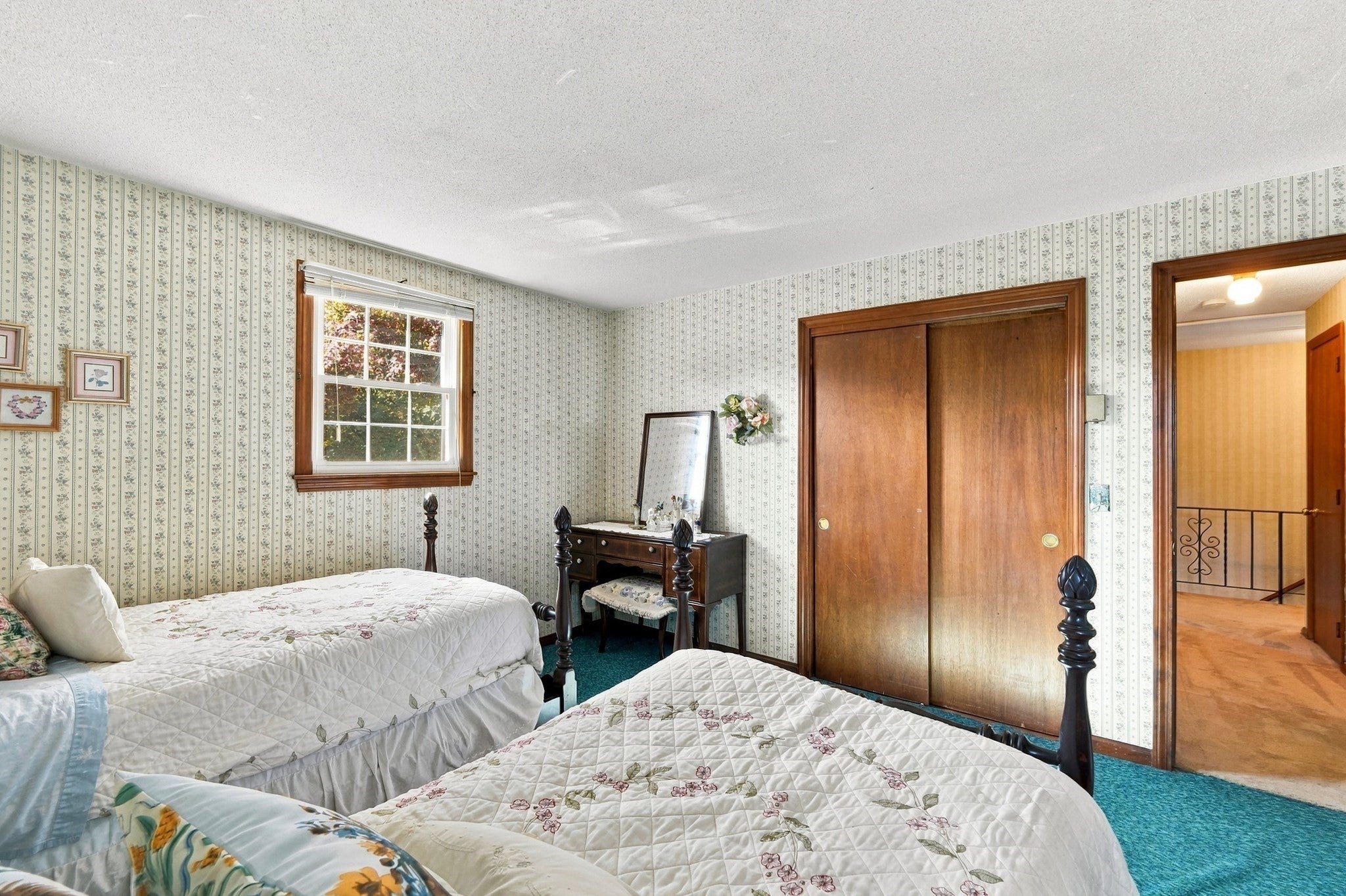 17 Whippoorwill Drive, Shrewsbury, MA Photo #28