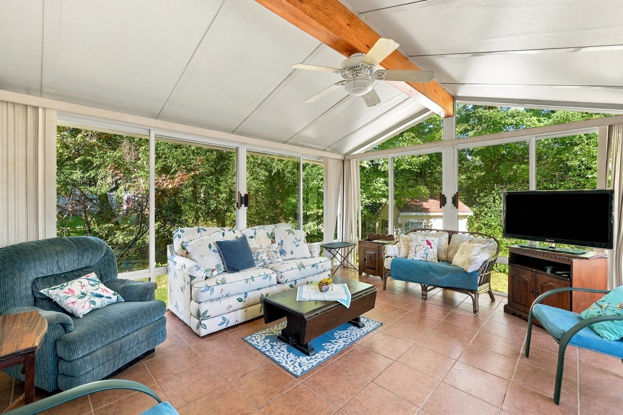 17 Whippoorwill Drive, Shrewsbury, MA Photo #18