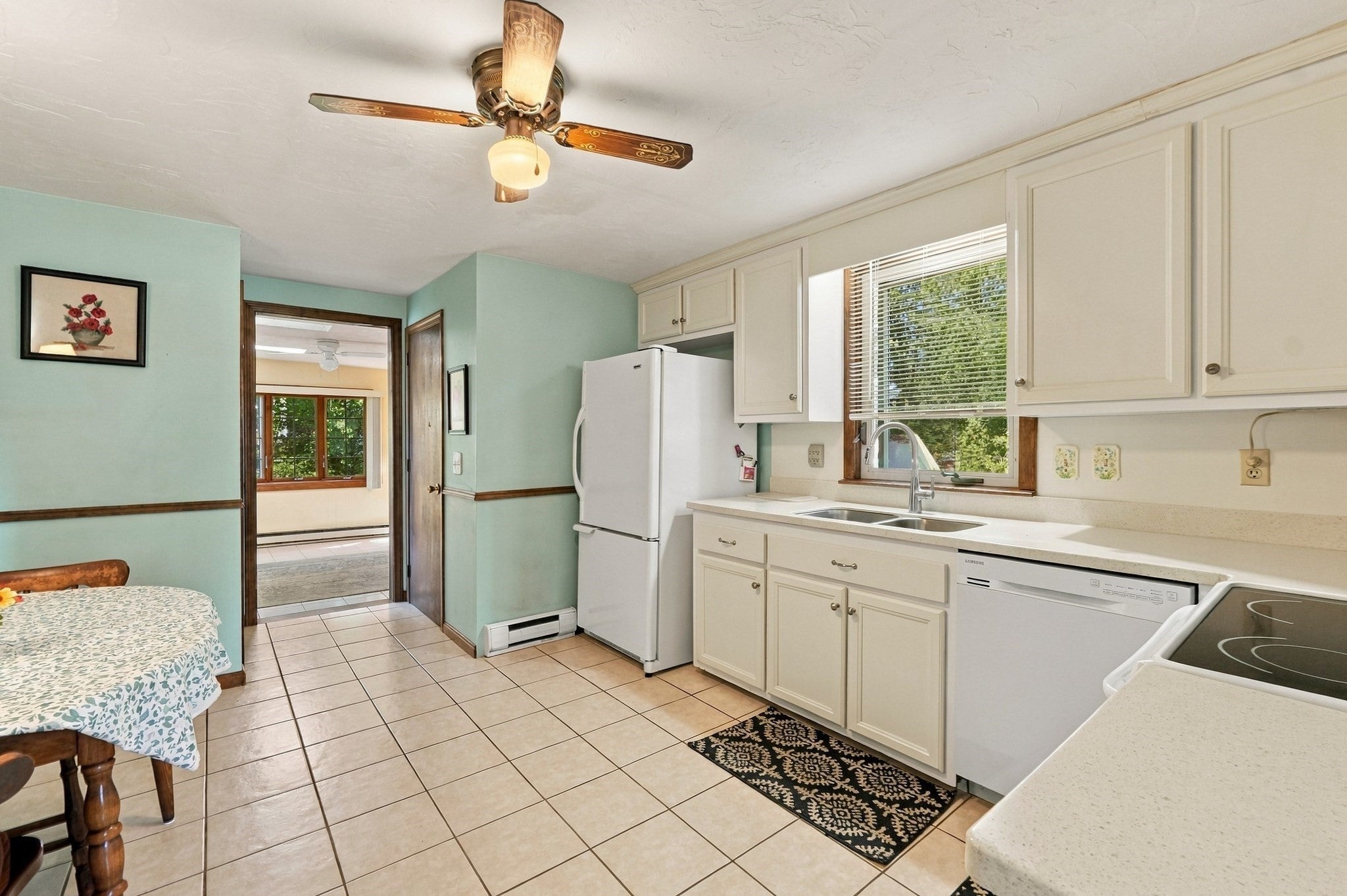 17 Whippoorwill Drive, Shrewsbury, MA Photo #8